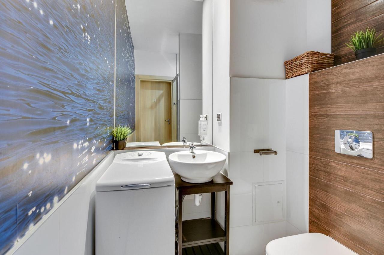 Grand Apartments Szafarnia 8 Gdańsk Eksteriør billede