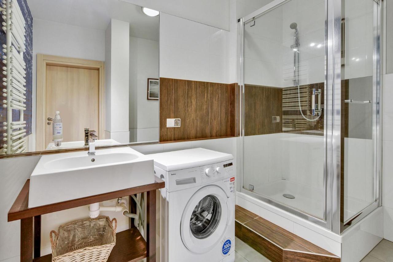 Grand Apartments Szafarnia 8 Gdańsk Eksteriør billede