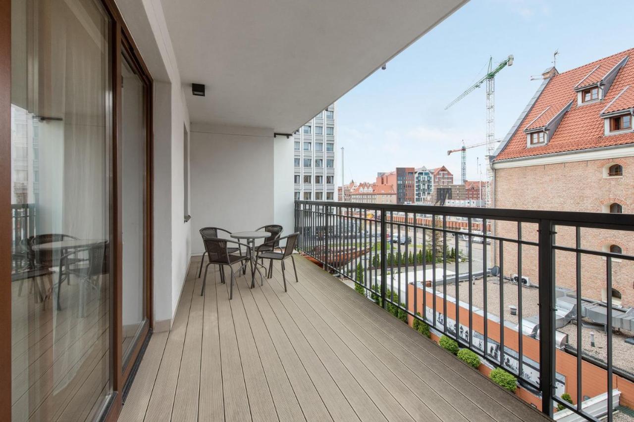 Grand Apartments Szafarnia 8 Gdańsk Eksteriør billede